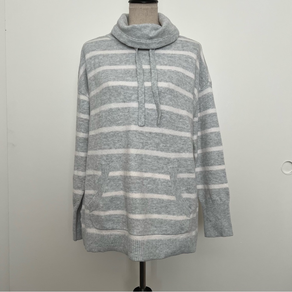 NWT Striped Drawstring Neck Pocket Sweater Silver Heather Grey